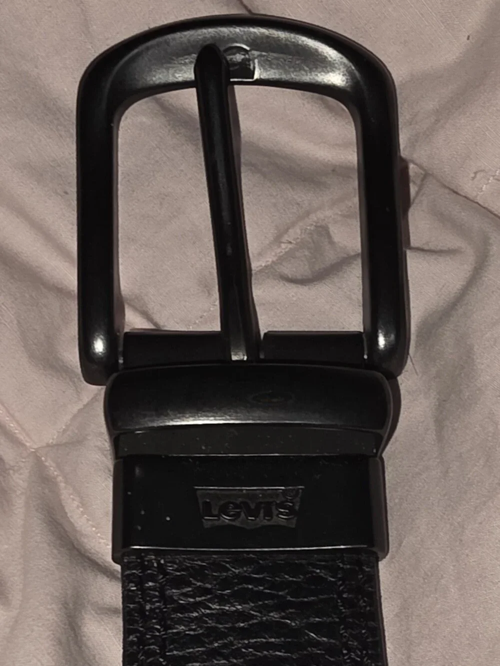 Levi's Black Leather Belt with Gloss Black Buckle Size 34-36